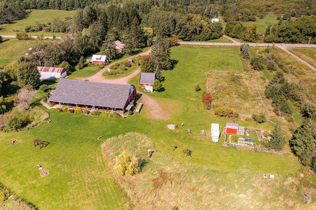 60445 W Summit Road Property Photo 4