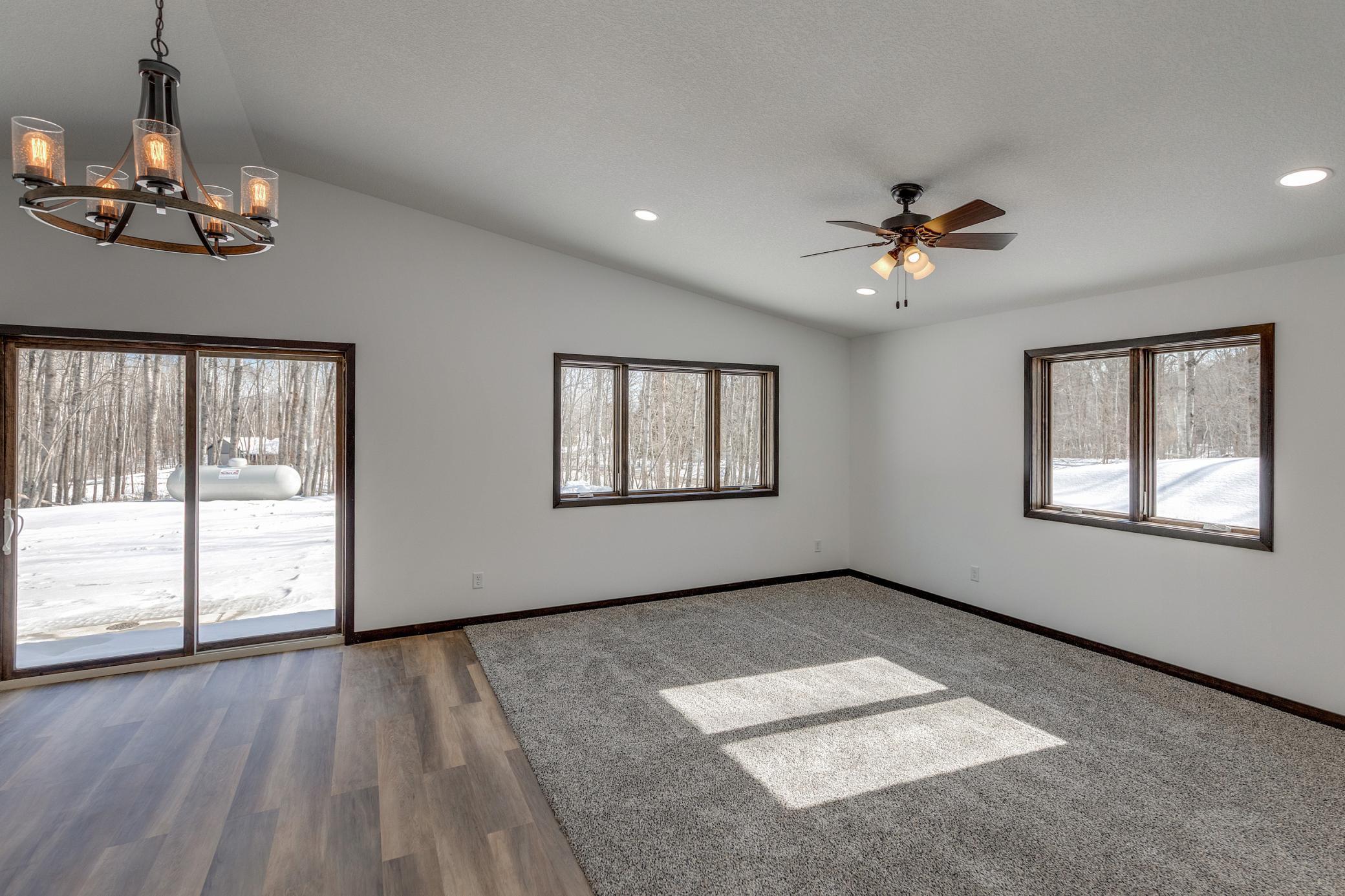 205 Ridgeway Lane Property Photo 6