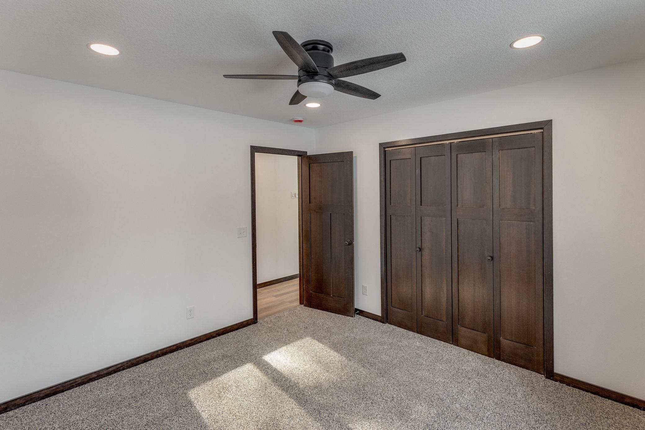 205 Ridgeway Lane Property Photo 12