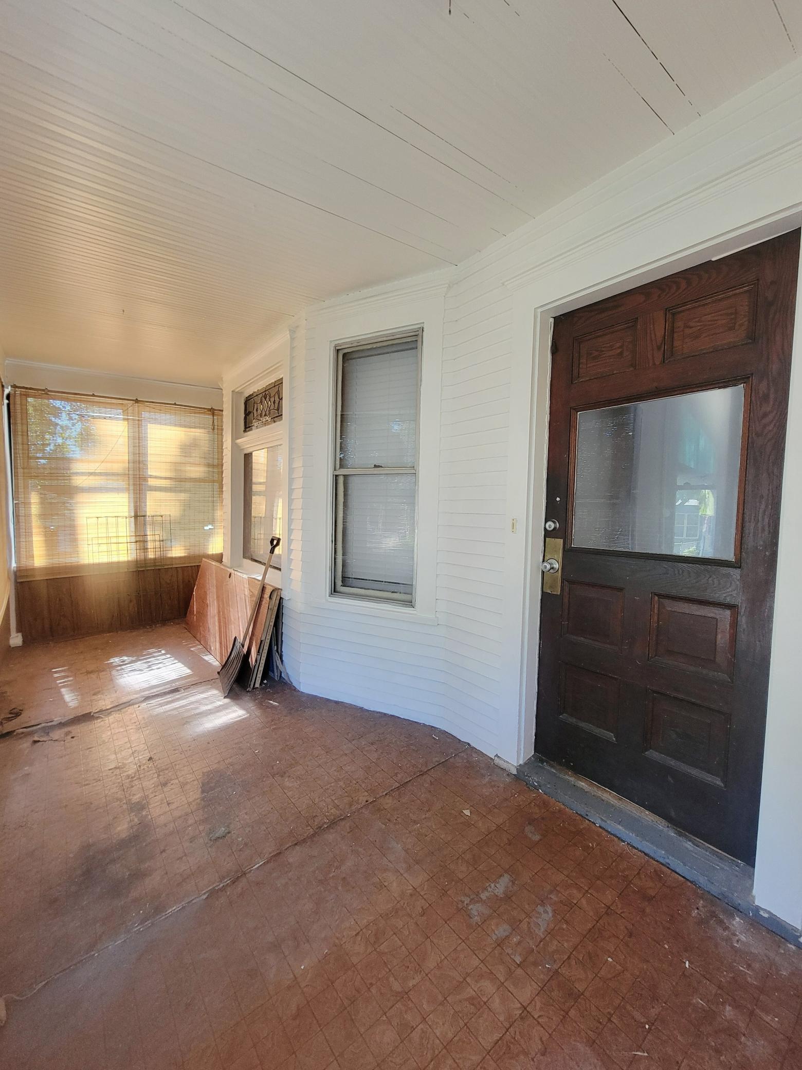 1039 Edgerton Street Property Photo 2