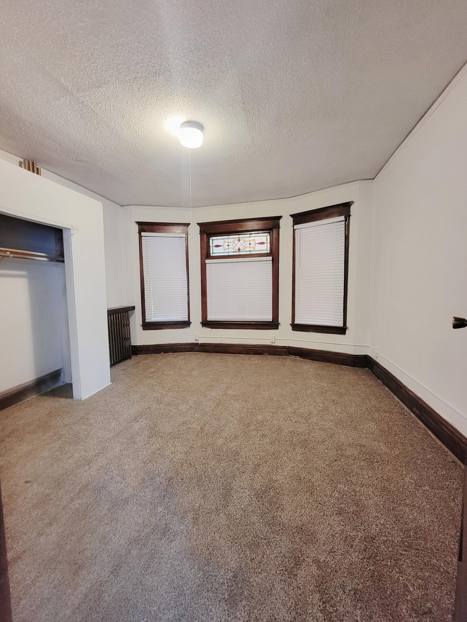 1039 Edgerton Street Property Photo 7