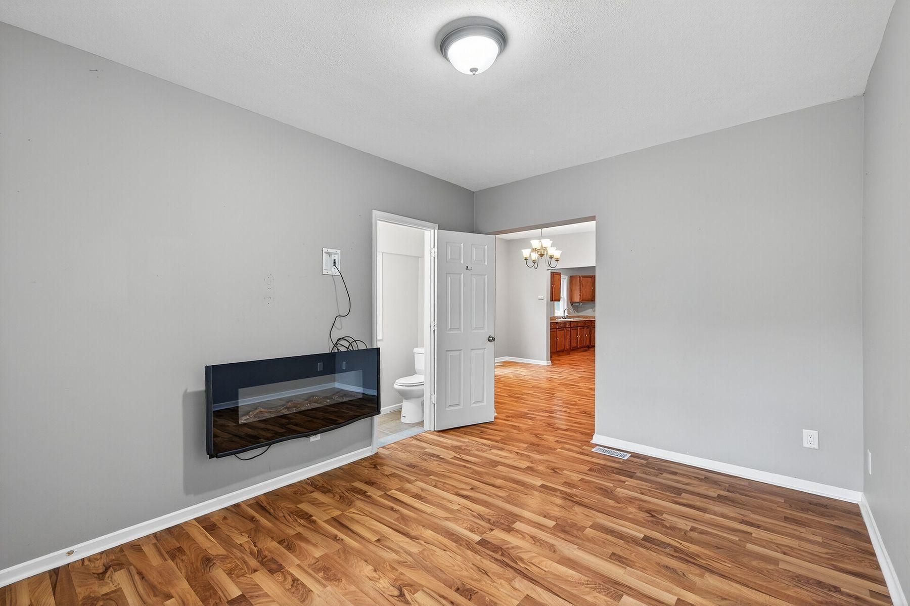 3816 4th Avenue Property Photo 6