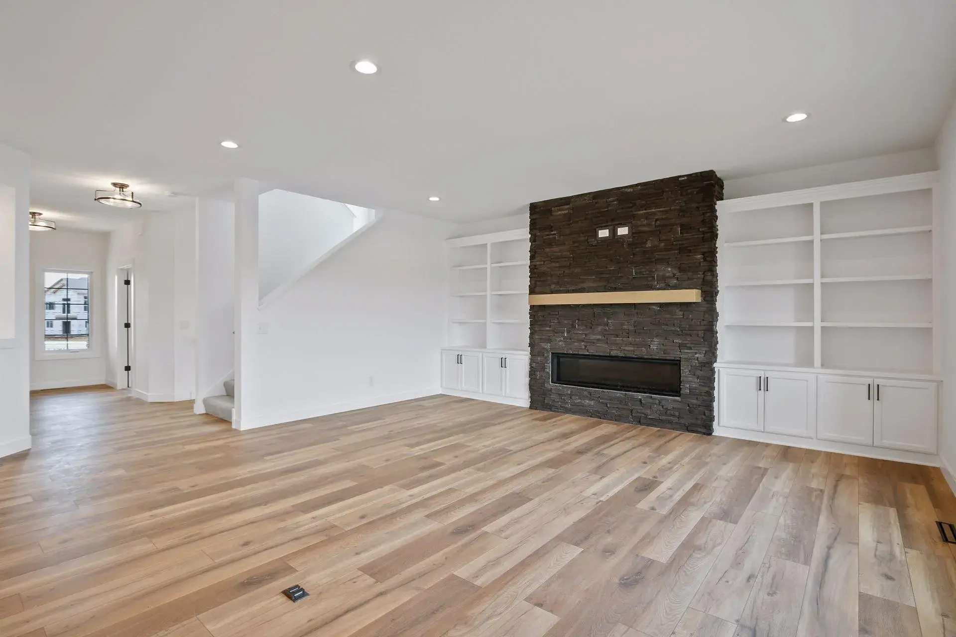 4928 Parkside Circle Property Photo 15