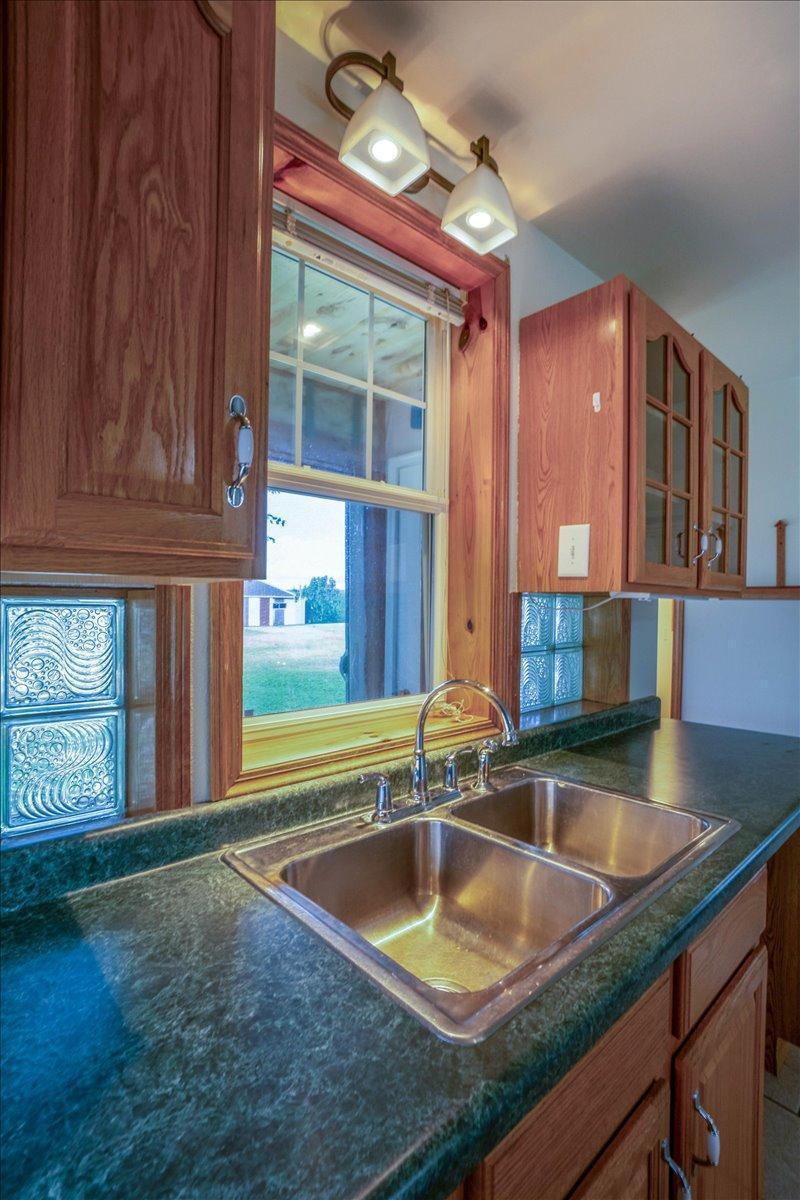 18444 290th Avenue Property Photo 6