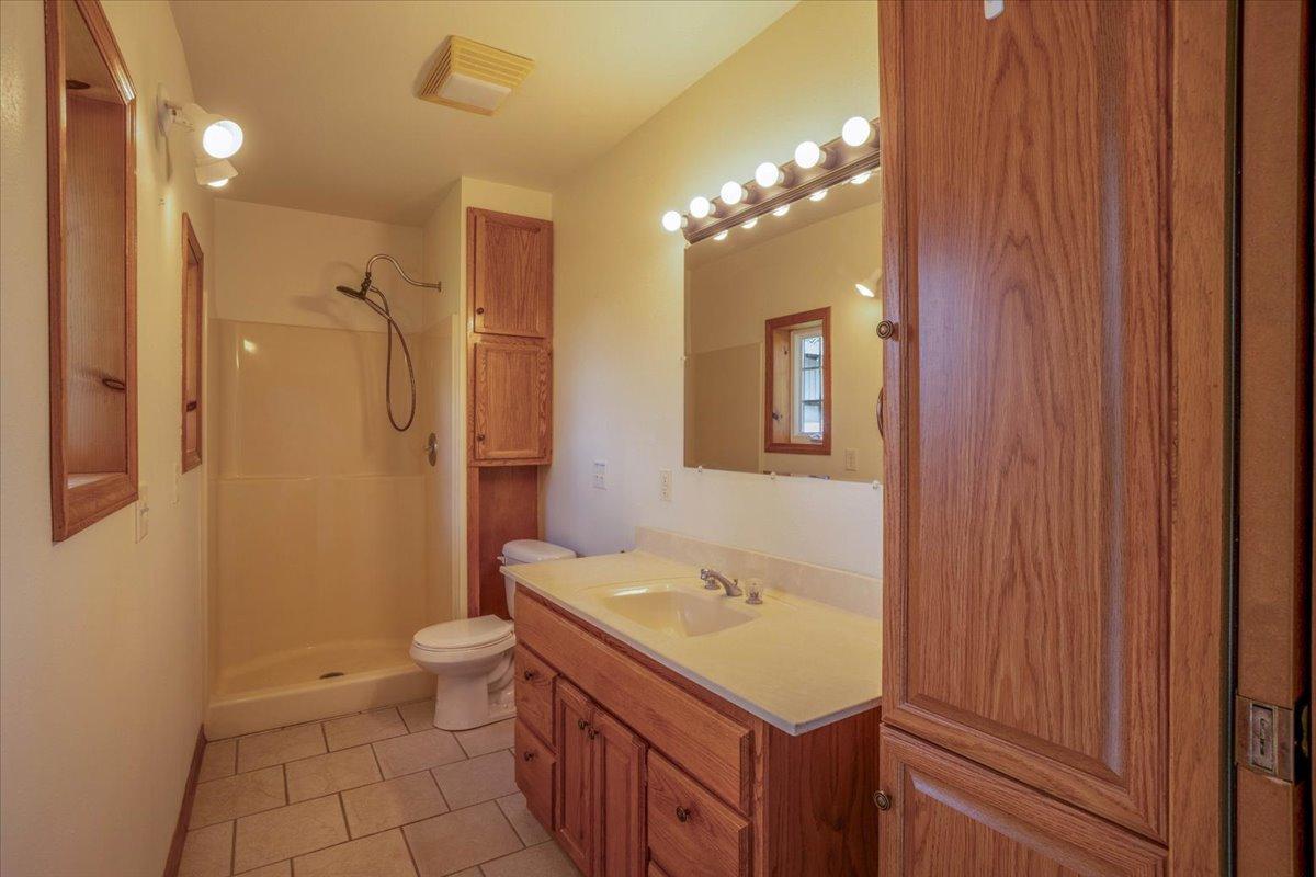 18444 290th Avenue Property Photo 12