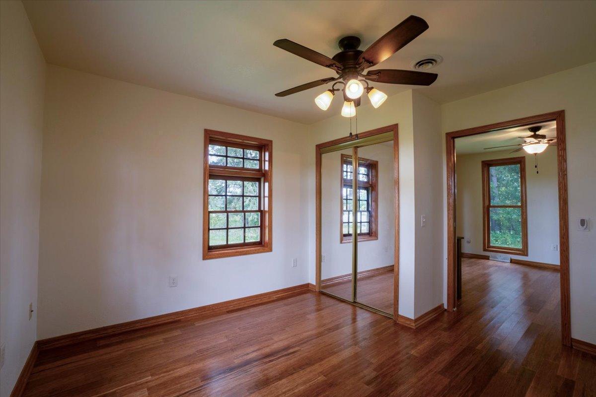 18444 290th Avenue Property Photo 15