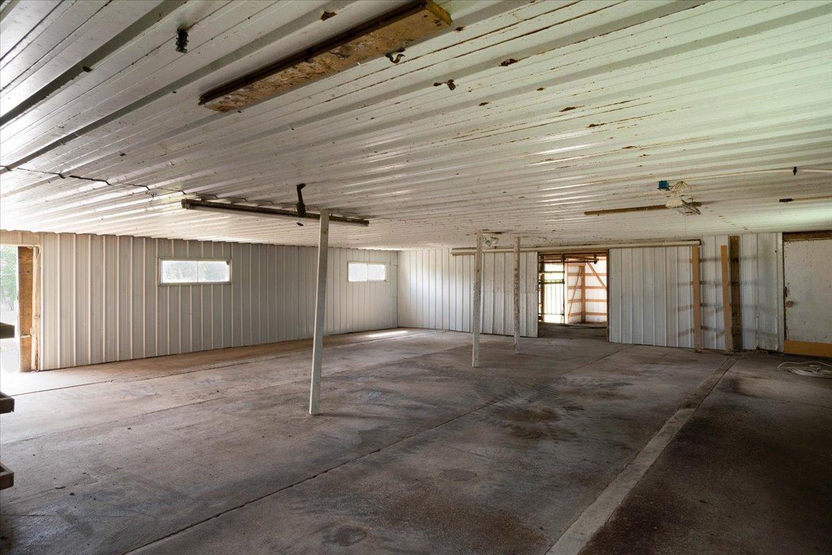 18444 290th Avenue Property Photo 31