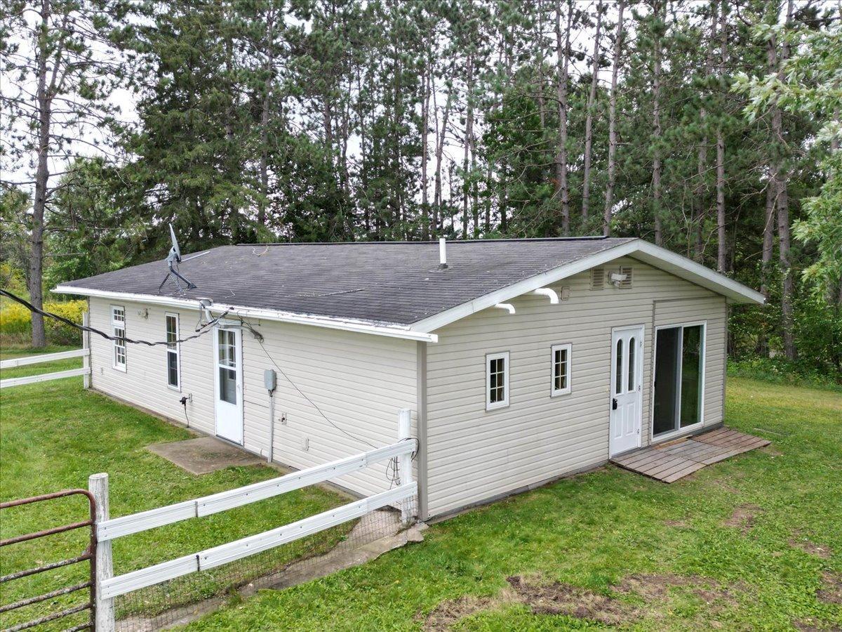 18444 290th Avenue Property Photo 37