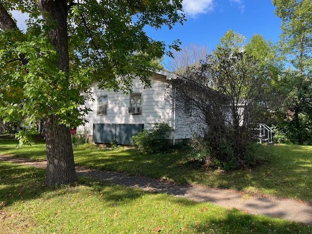 1909 Southern Drive Property Photo 3