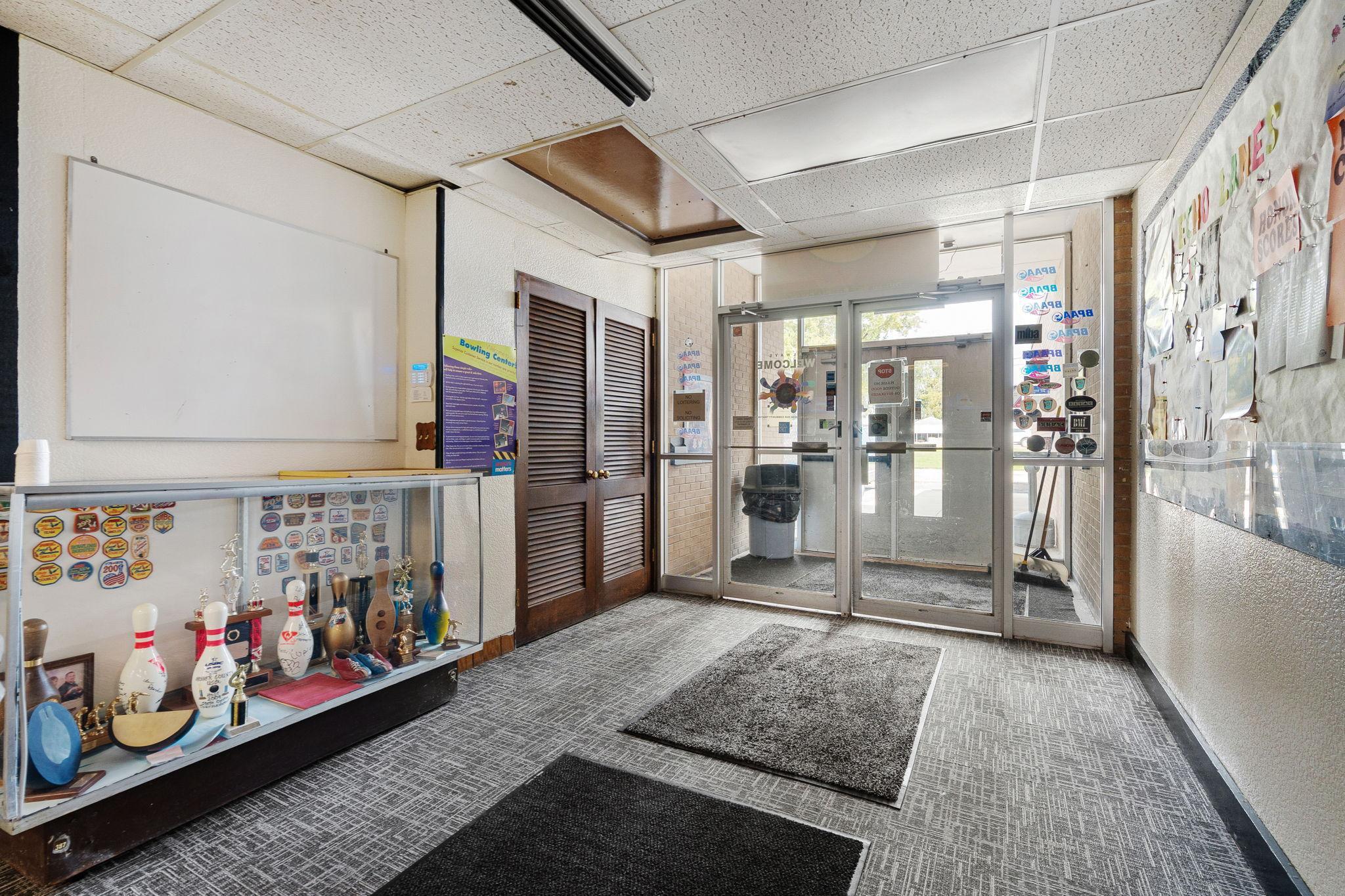 1600 10th Drive Se Property Photo 17