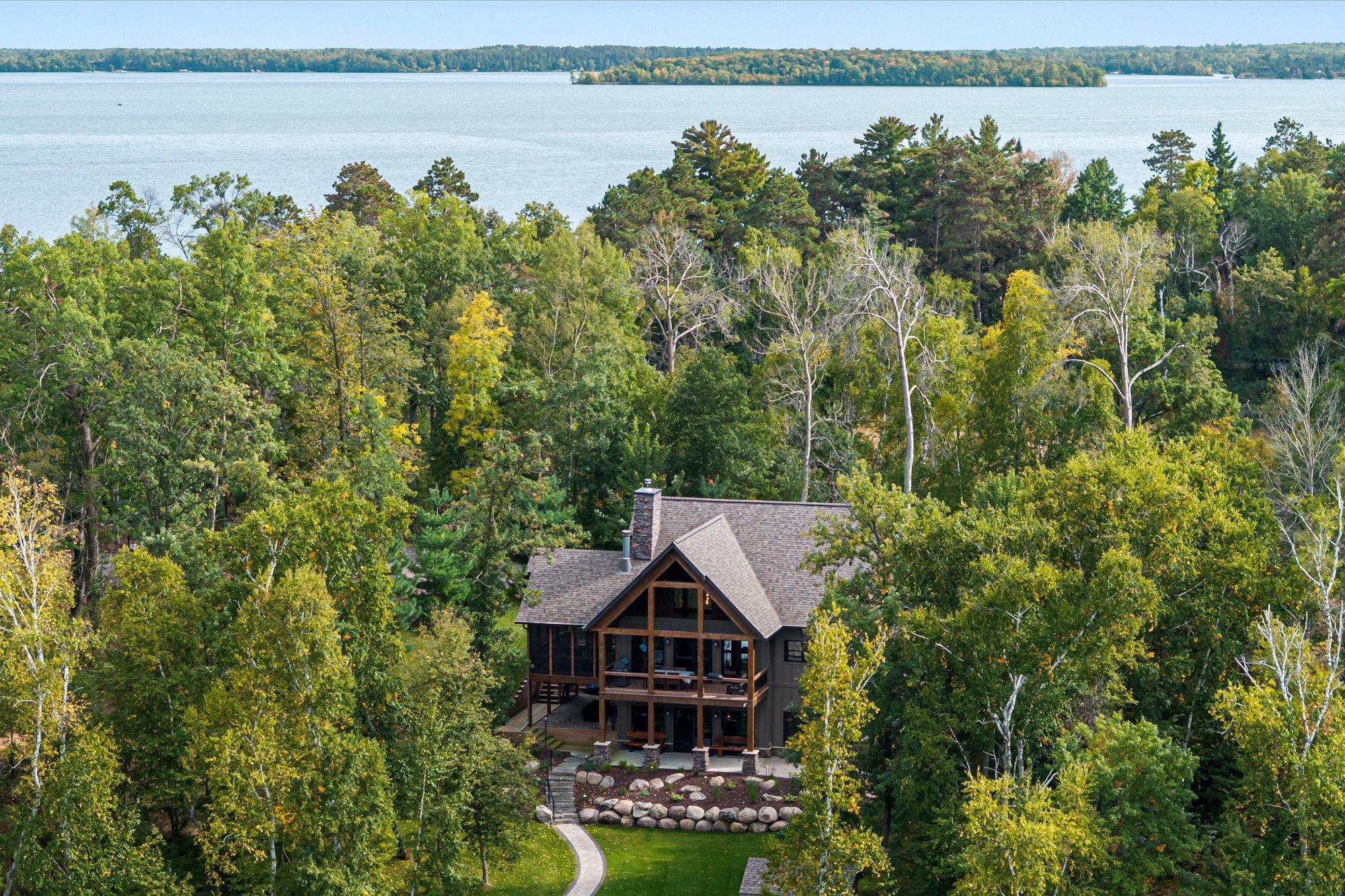 38017 Donaldson Point Property Photo 6