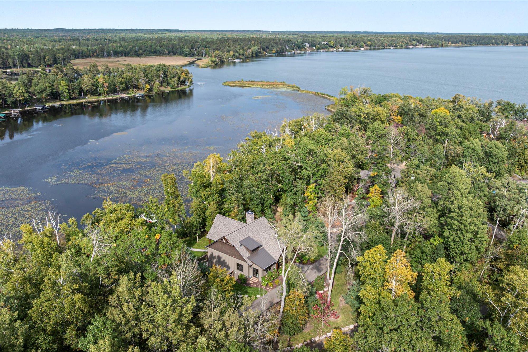 38017 Donaldson Point Property Photo 7
