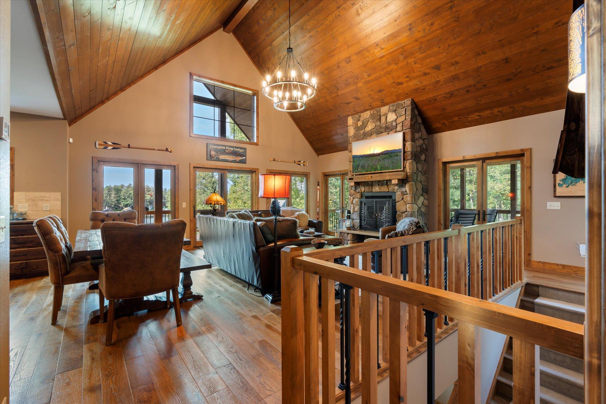 38017 Donaldson Point Property Photo 9