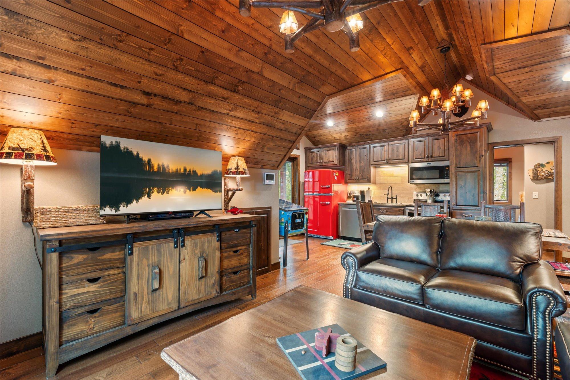 38017 Donaldson Point Property Photo 49