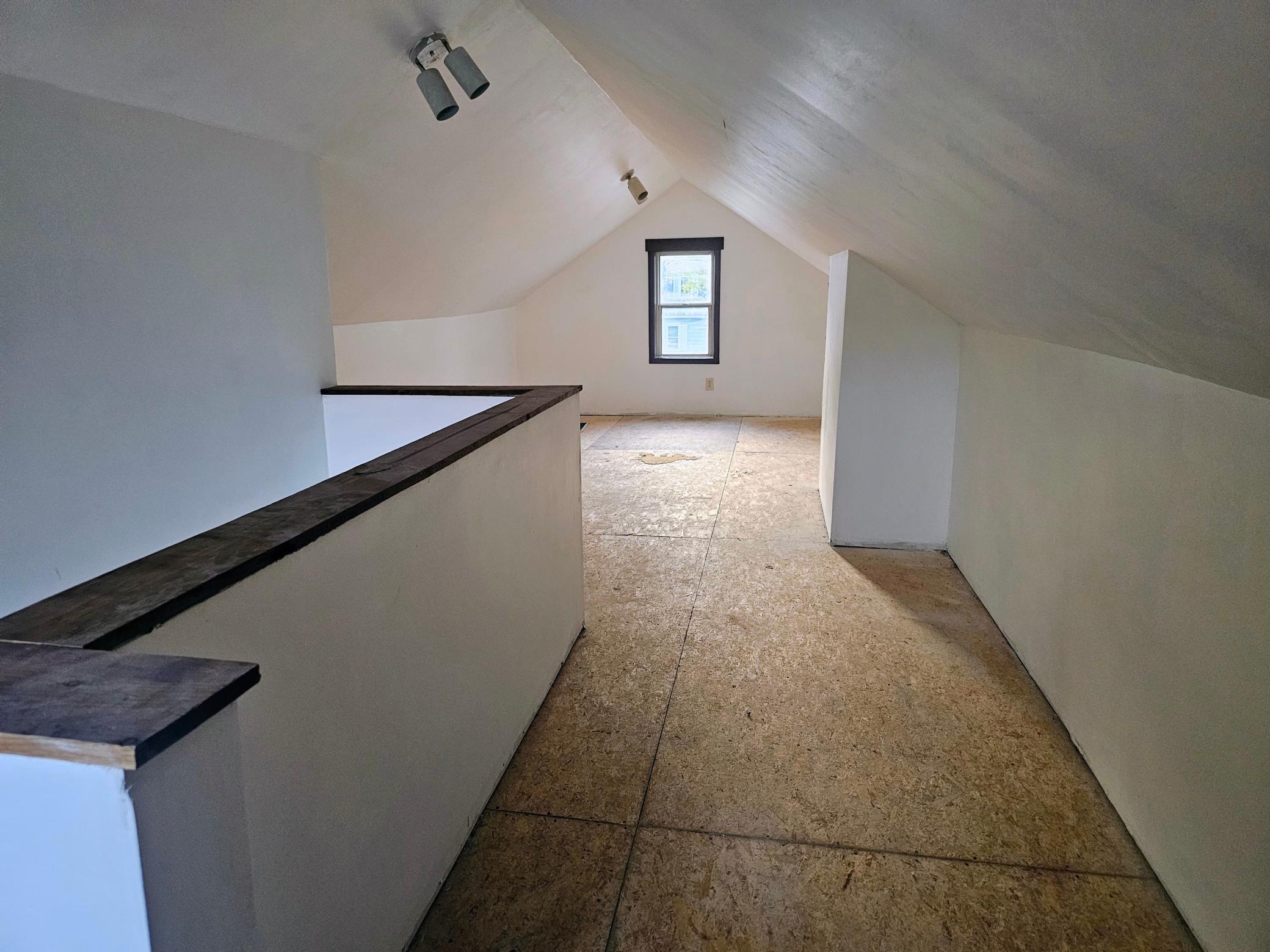 603 Webster Street Property Photo 23