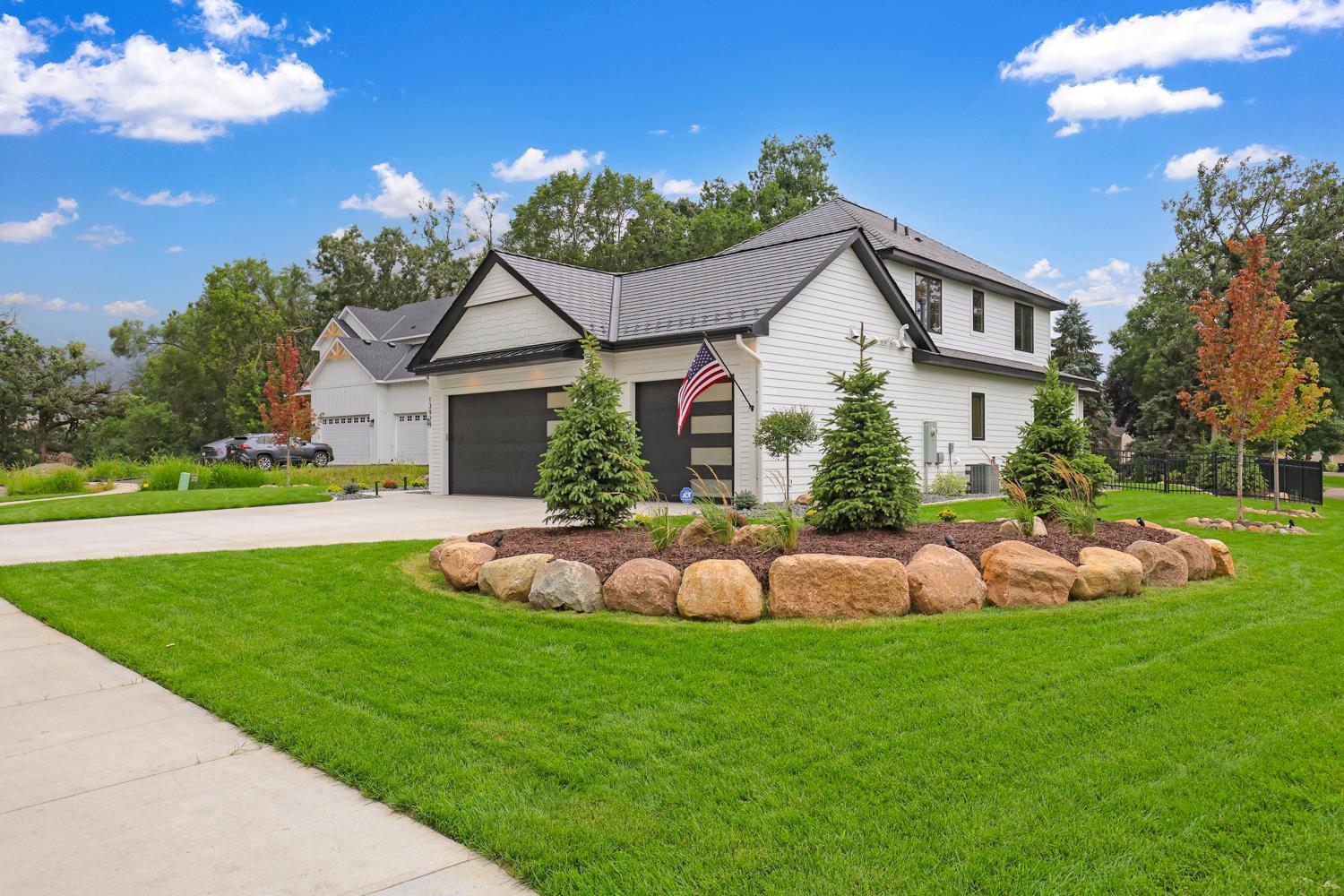4951 Parkside Circle Property Photo 4