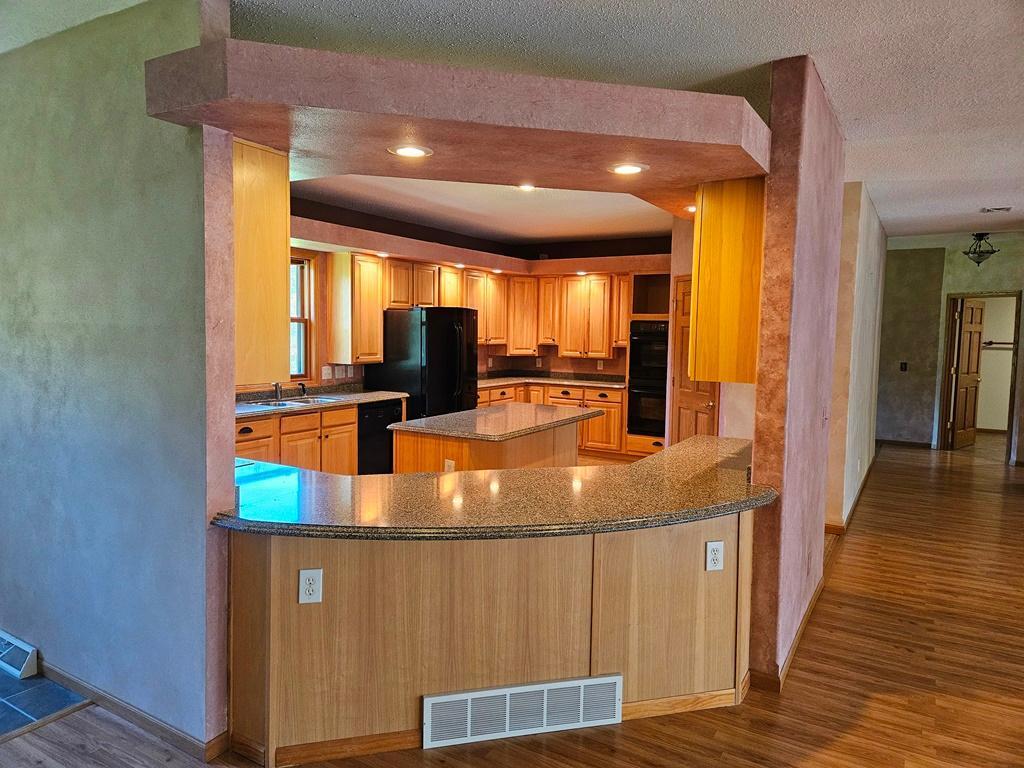 3065 River Road Property Photo 6