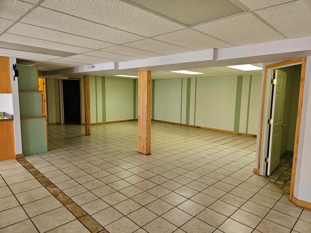 3065 River Road Property Photo 21