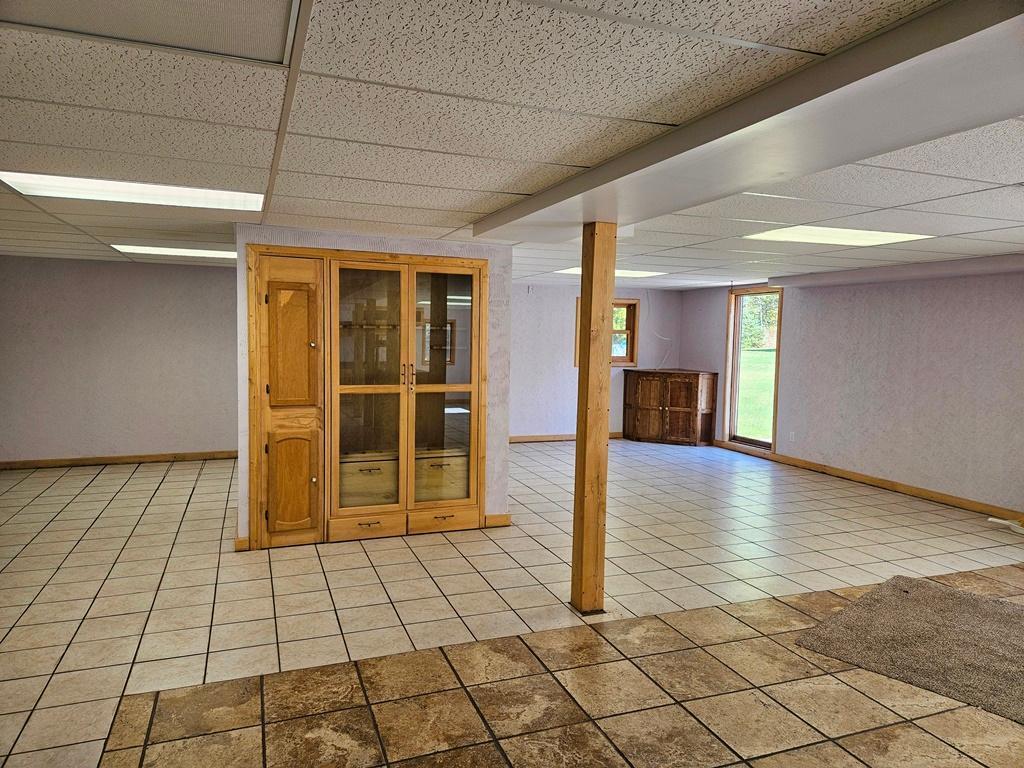 3065 River Road Property Photo 26
