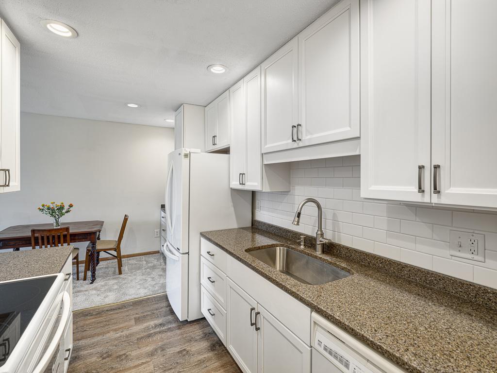 3421 Kent Street 614 Property Photo 1