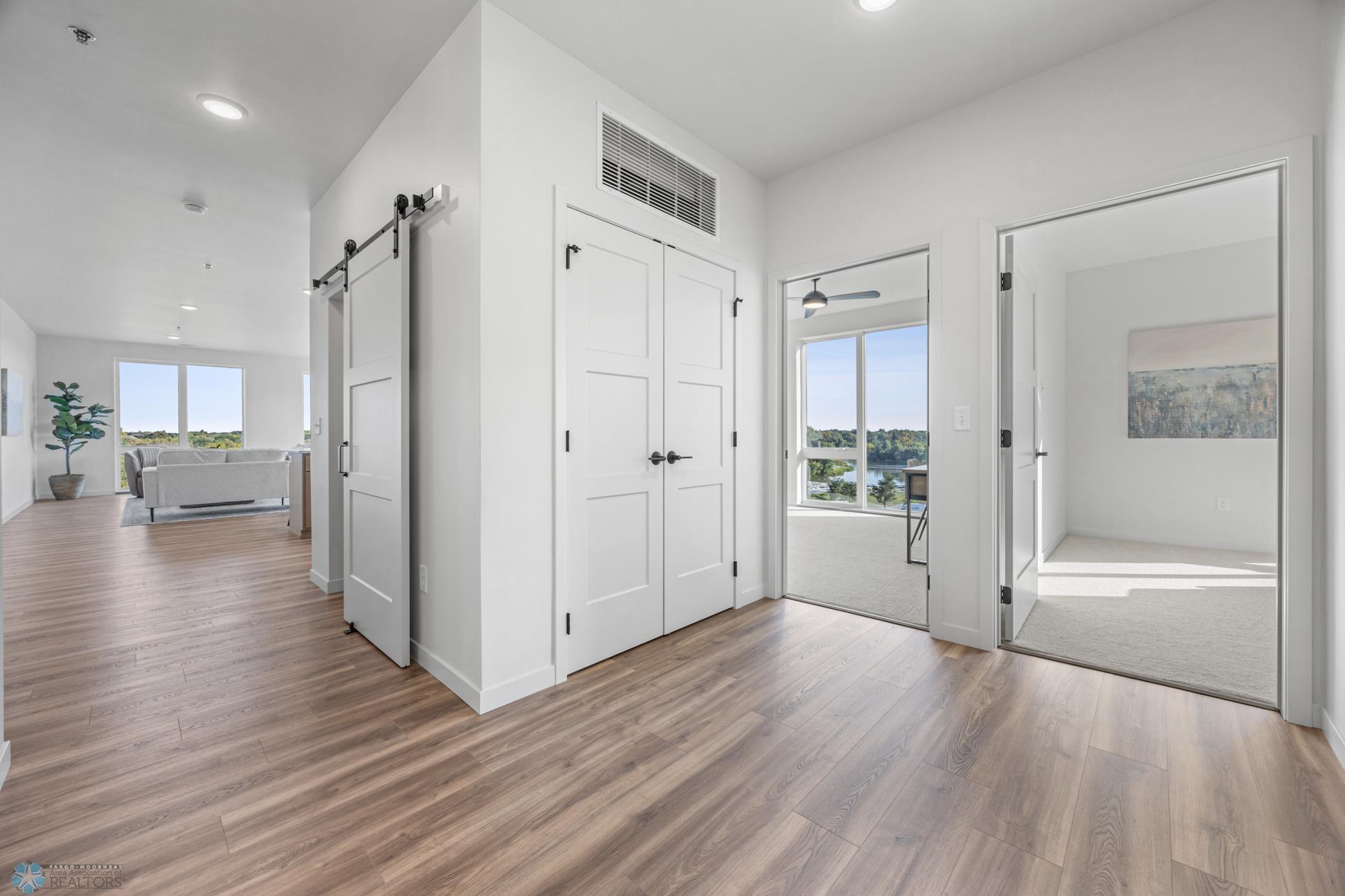 300 Main Avenue 506 Property Photo 25