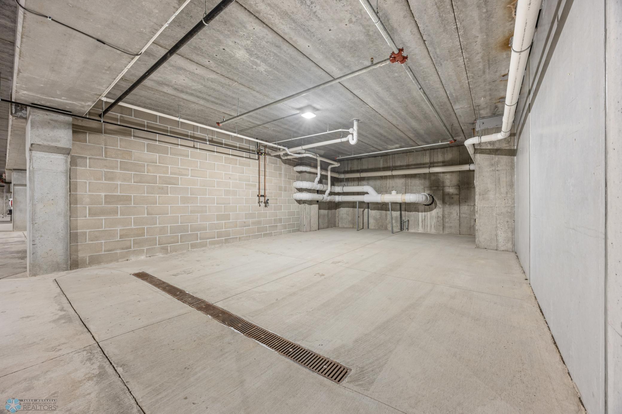 300 Main Avenue 506 Property Photo 36
