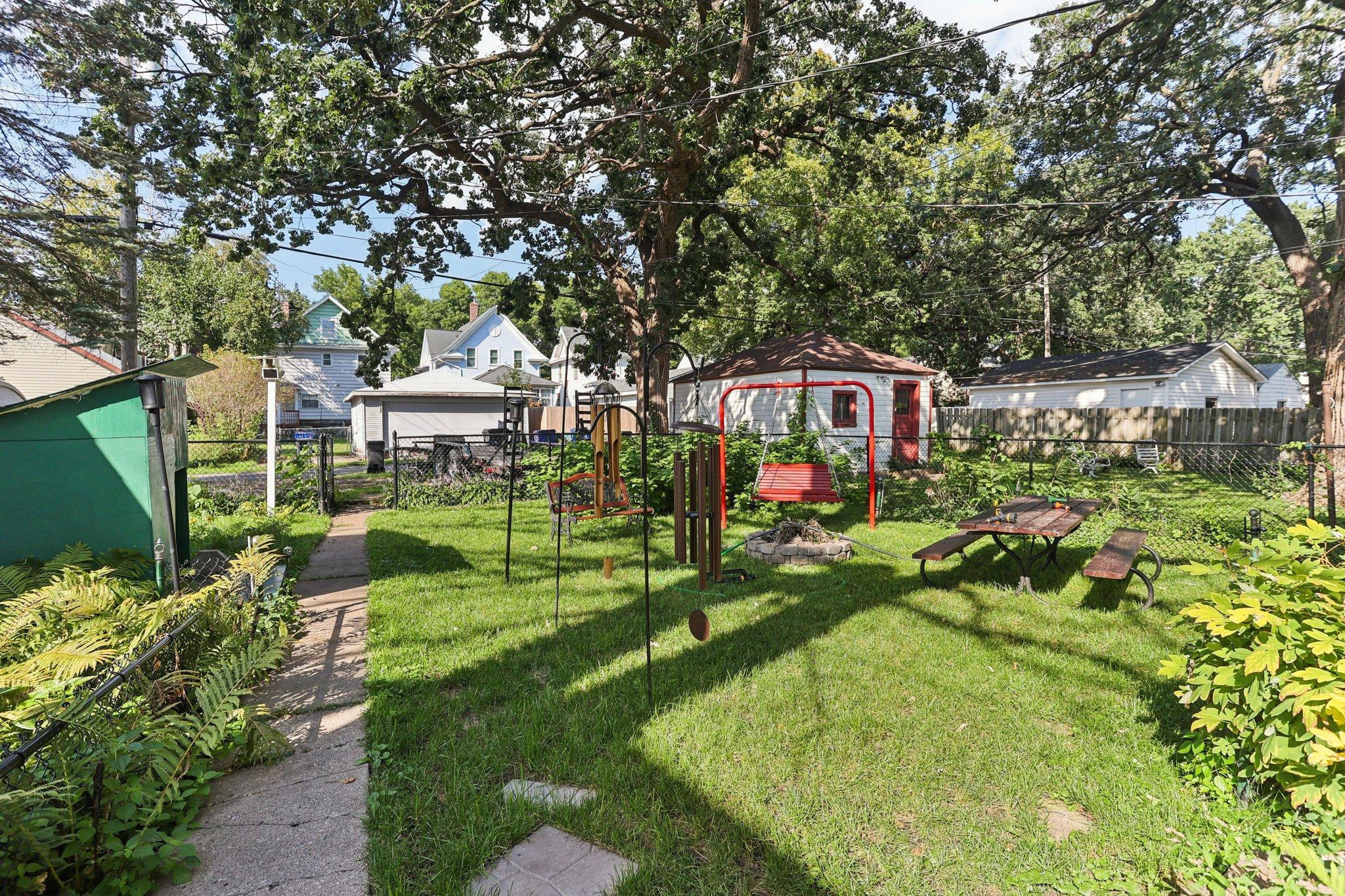 1253 Ashland Avenue Property Photo 33