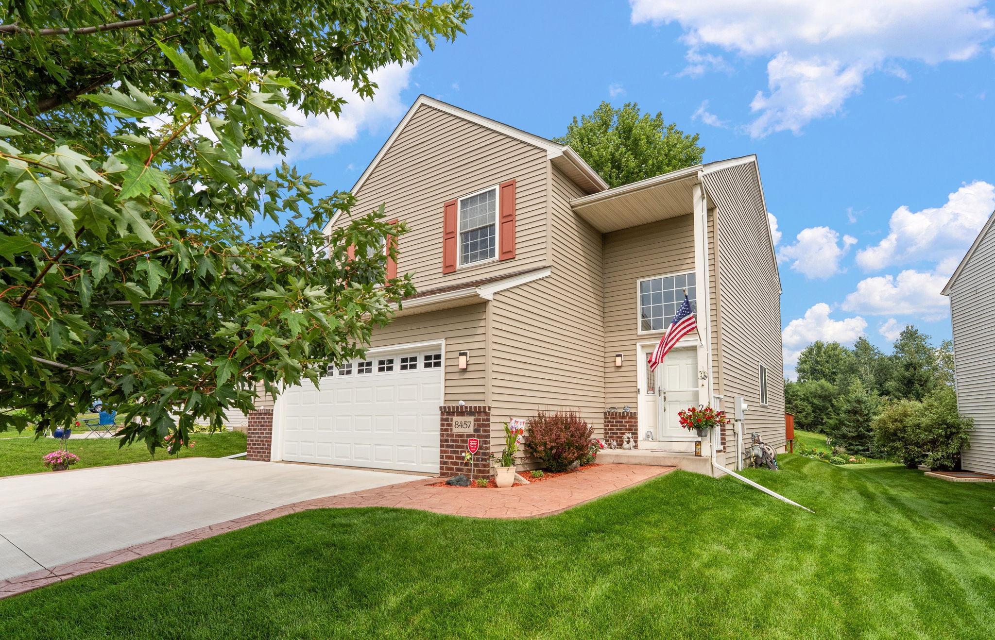 8457 Savanna Oaks Lane Property Photo 1