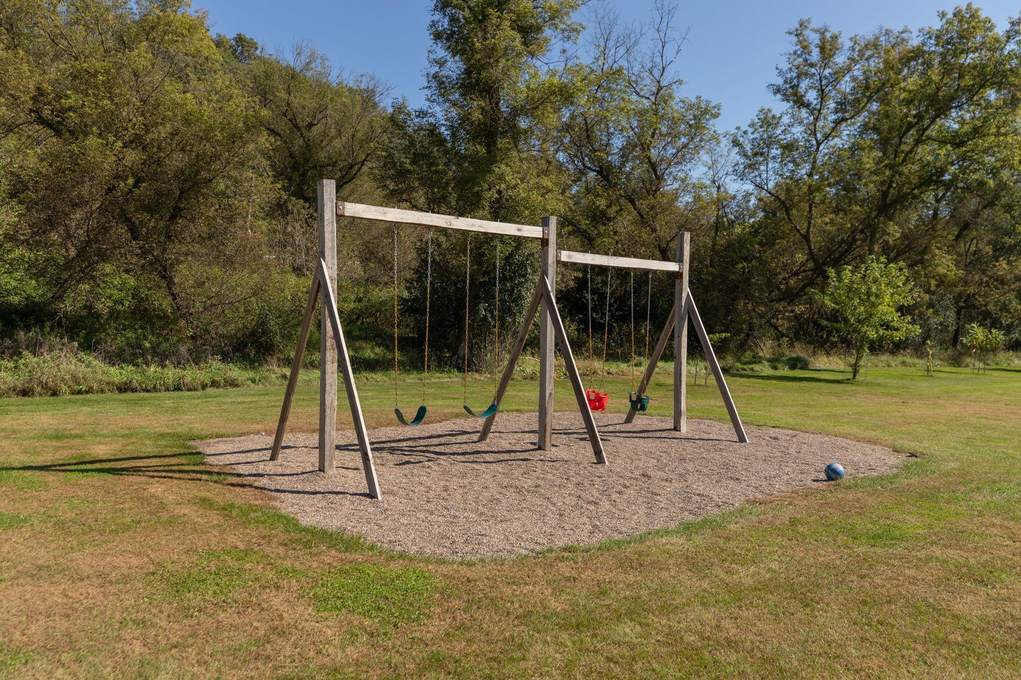 25276 Highway 250 Property Photo 27