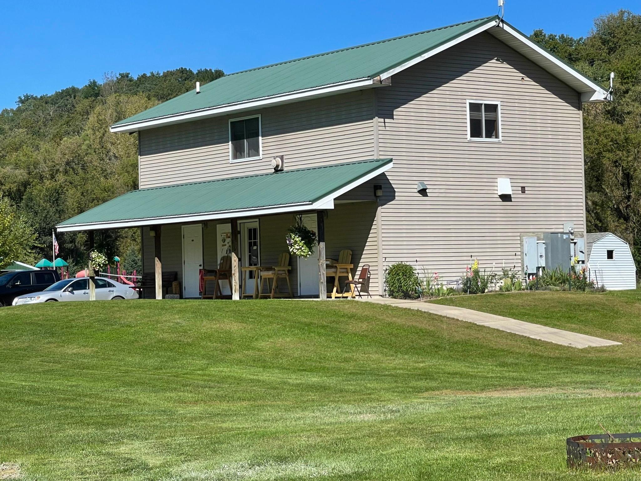 25276 Highway 250 Property Photo 32