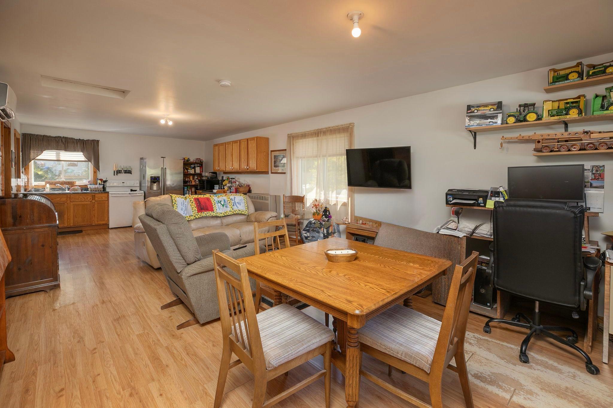 25276 Highway 250 Property Photo 35