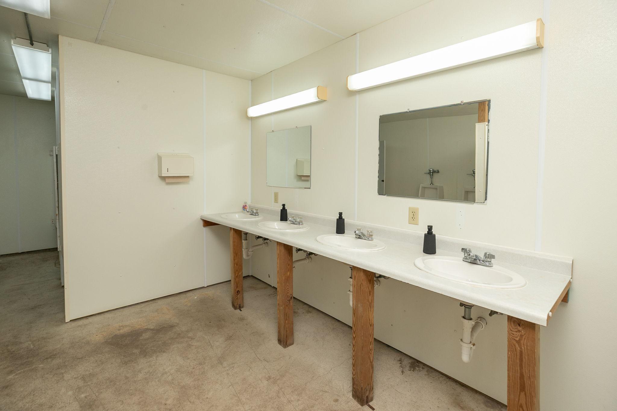 25276 Highway 250 Property Photo 39