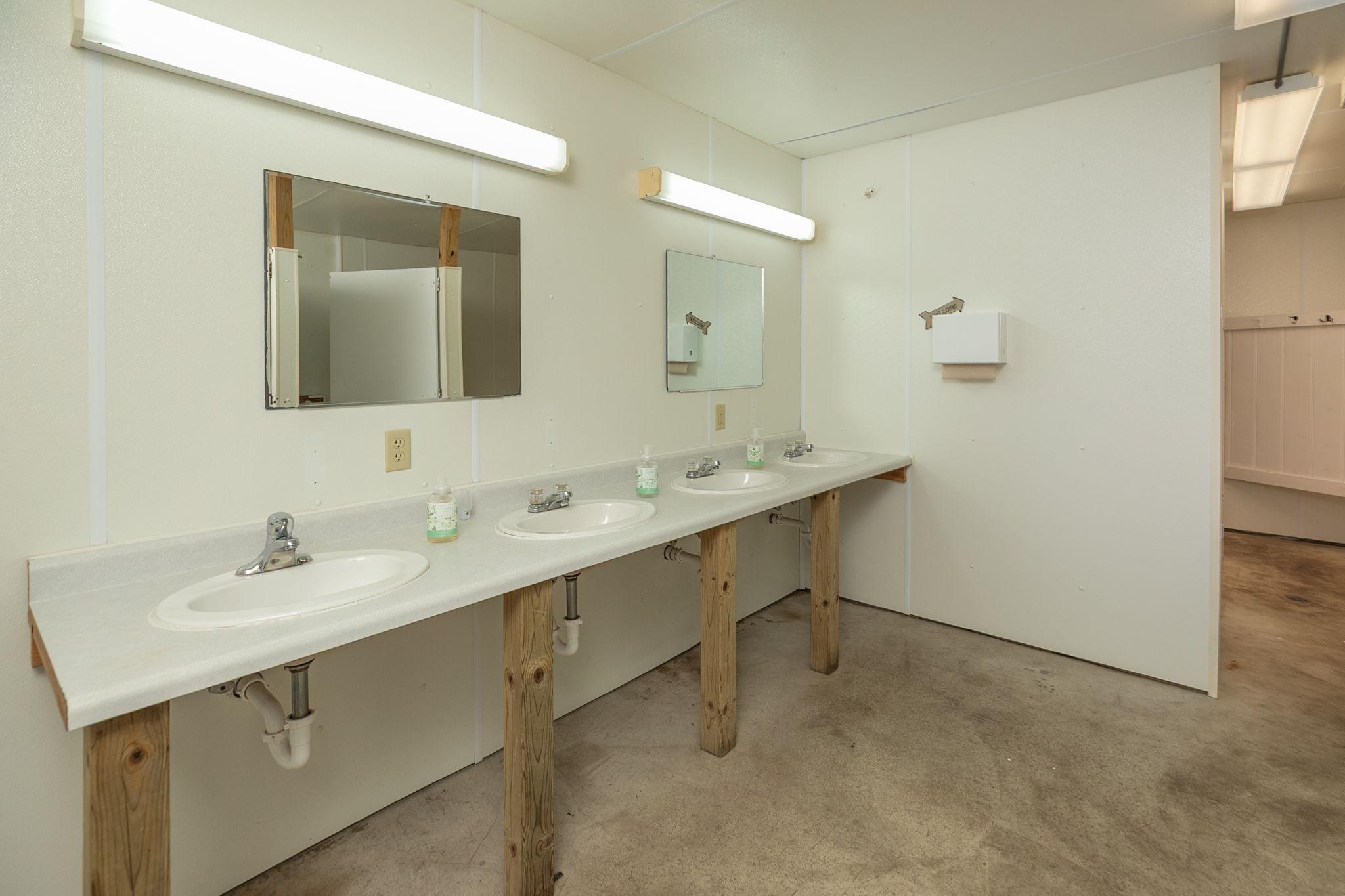 25276 Highway 250 Property Photo 41