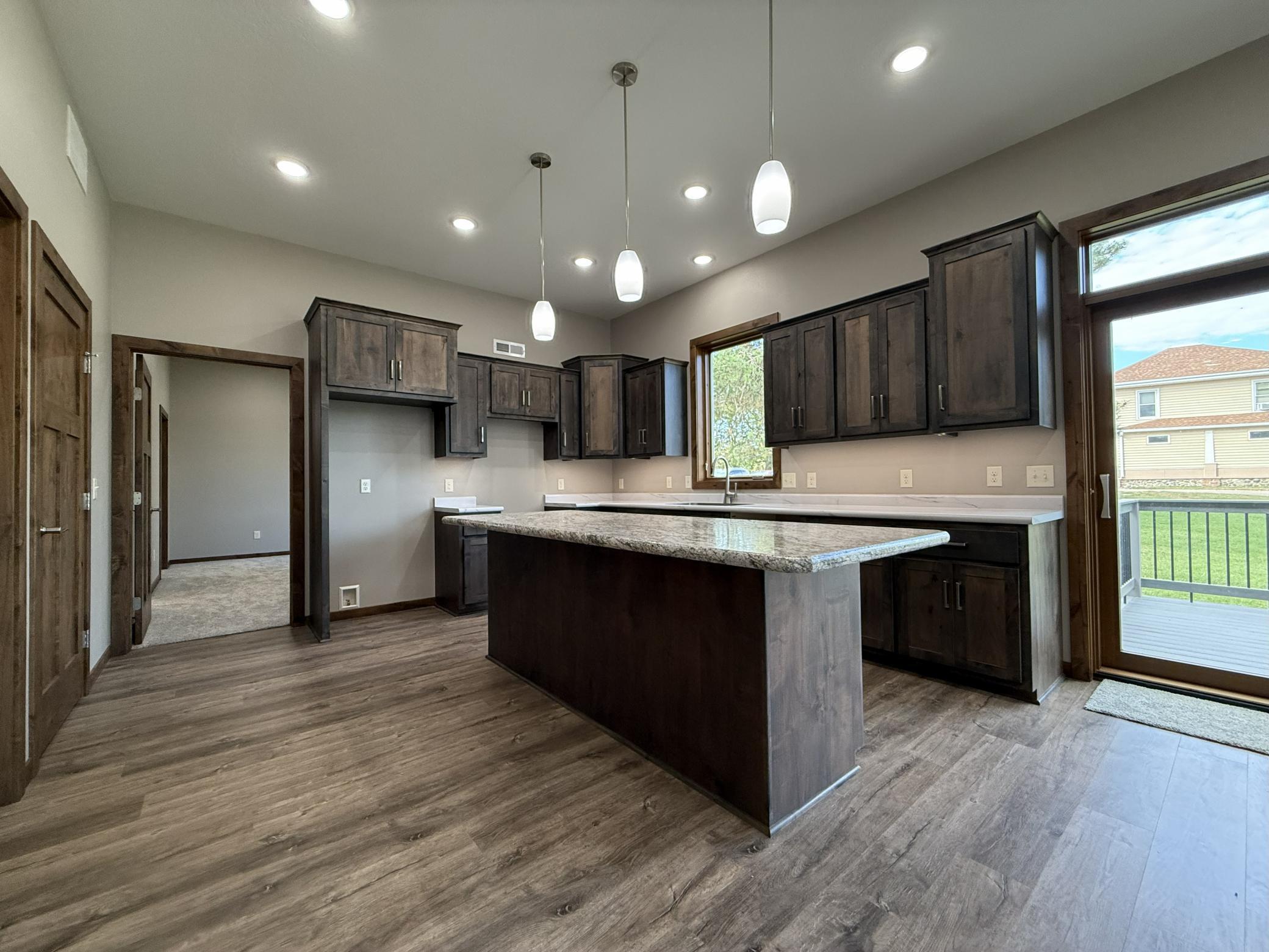 1207 S Shore Drive Property Photo 19