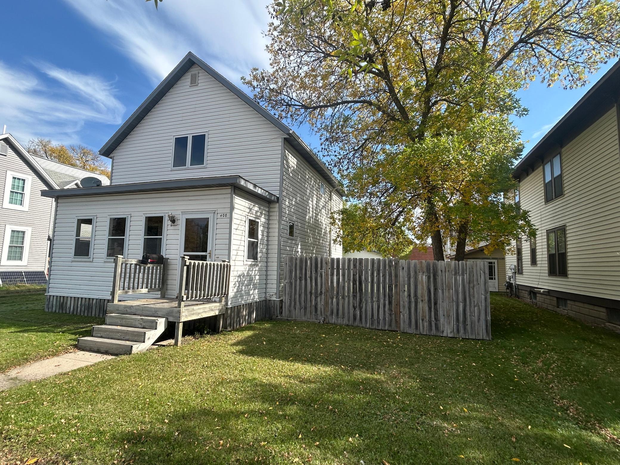 408 Main Avenue N Property Photo 4