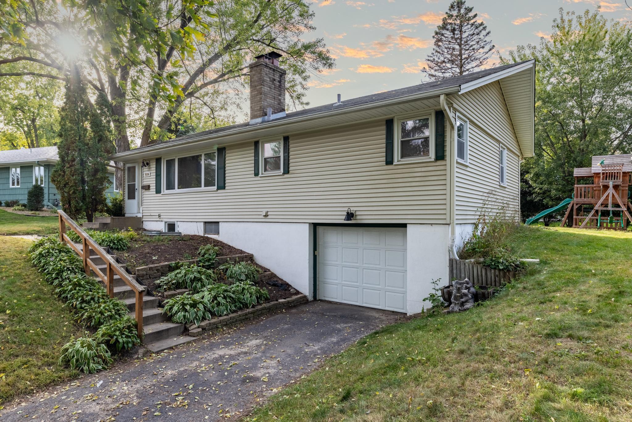 9116 Vincent Avenue Property Photo 1