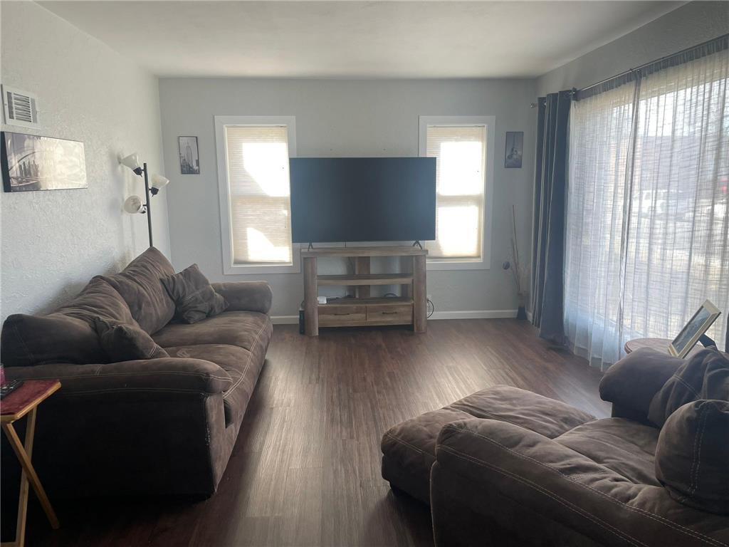 755 Chestnut Street Property Photo 6