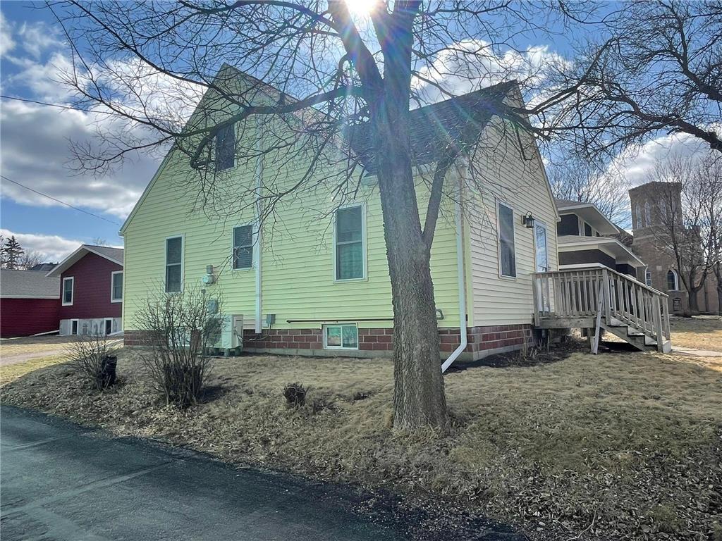 755 Chestnut Street Property Photo 19