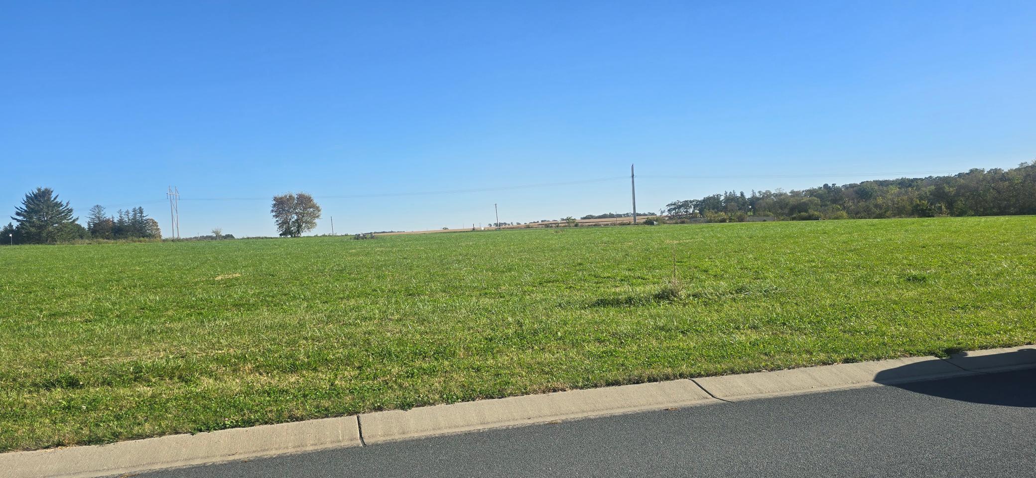 Tbd ( Lot 3, Blk 2) 3rd Avenue Se Property Photo 2