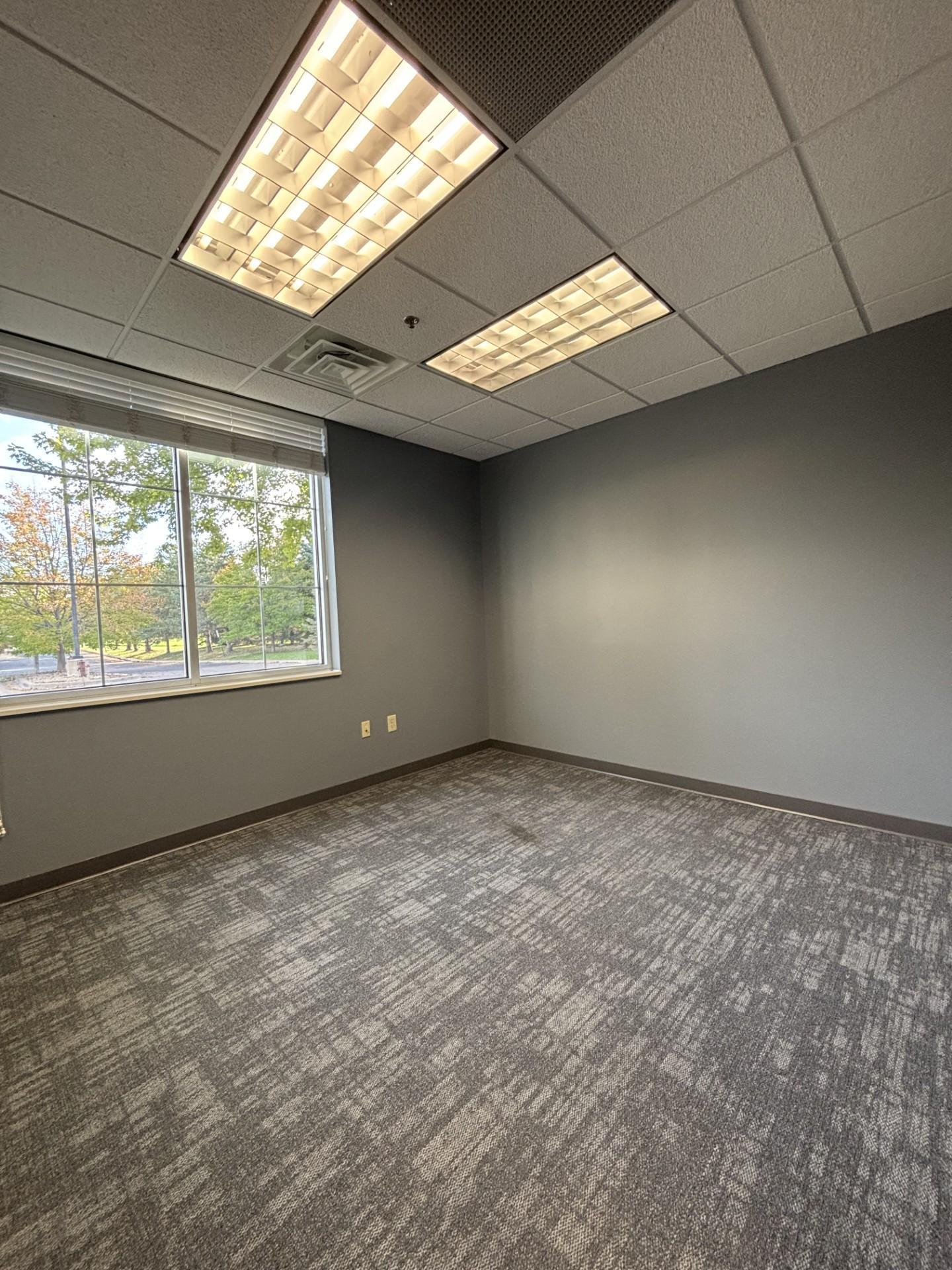 20980 Rogers Drive Property Photo 14