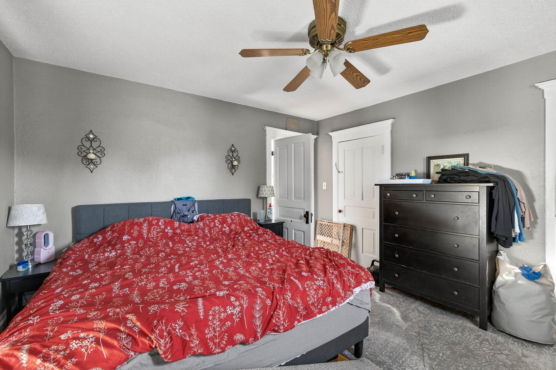 451 Madison Street Property Photo 13