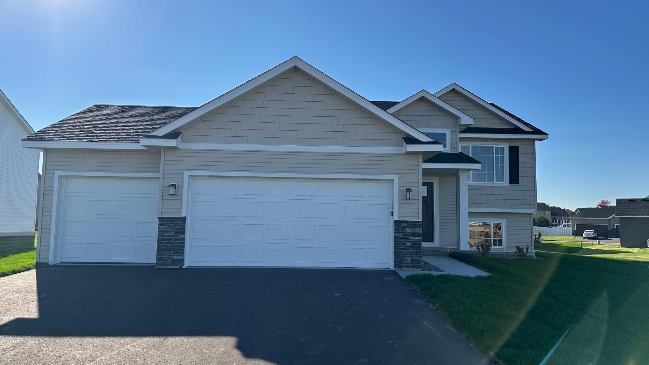 1490 Raccoon Lane Property Photo 1