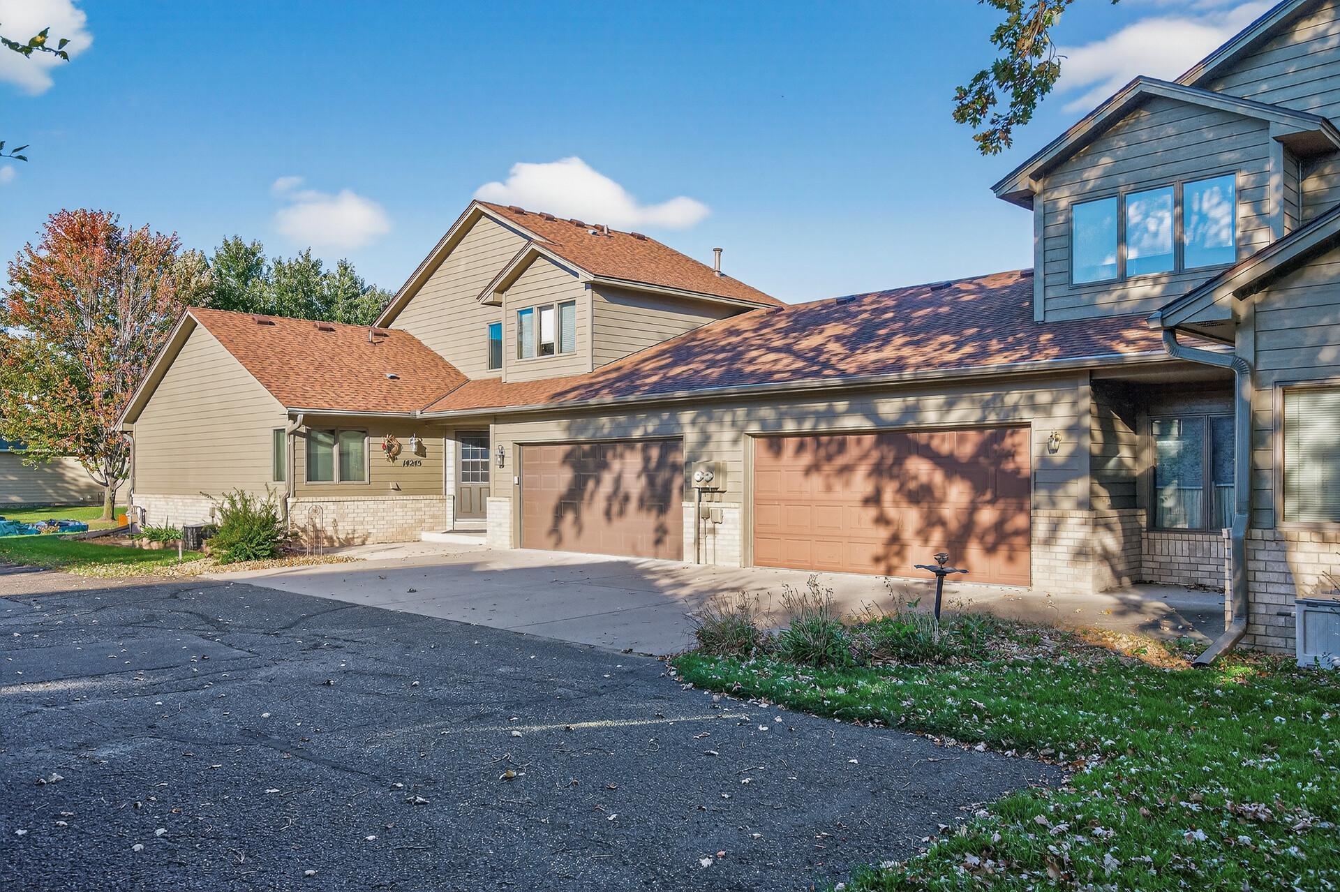 14245 Fairway Lane Se Property Photo 46