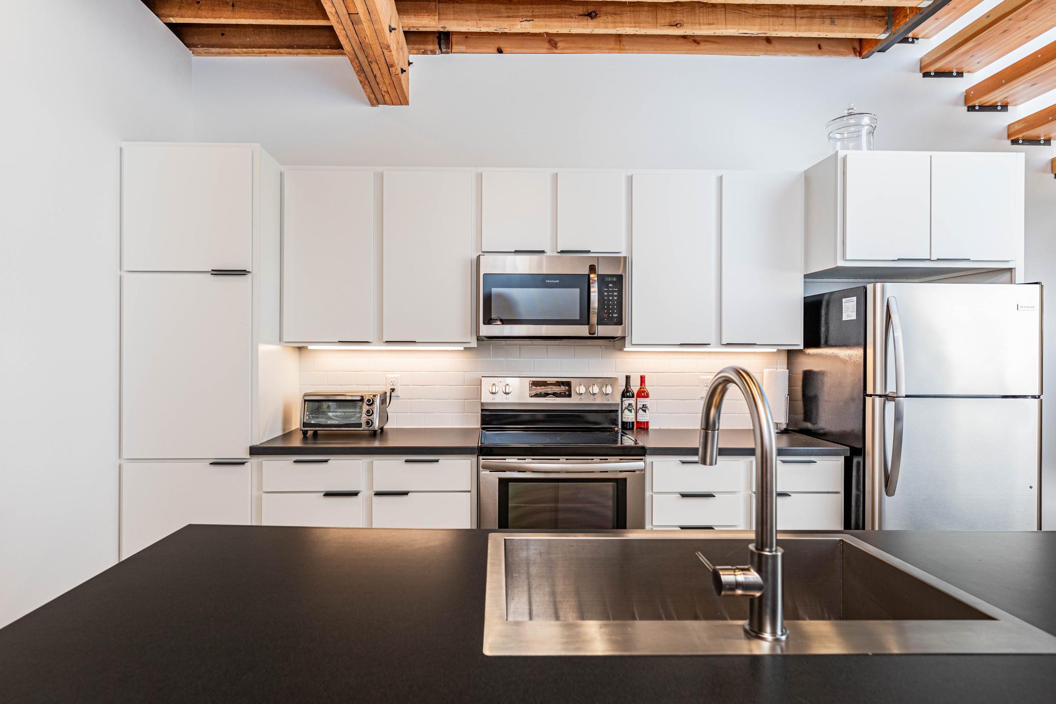 117 Broadway N 211 Property Photo 16
