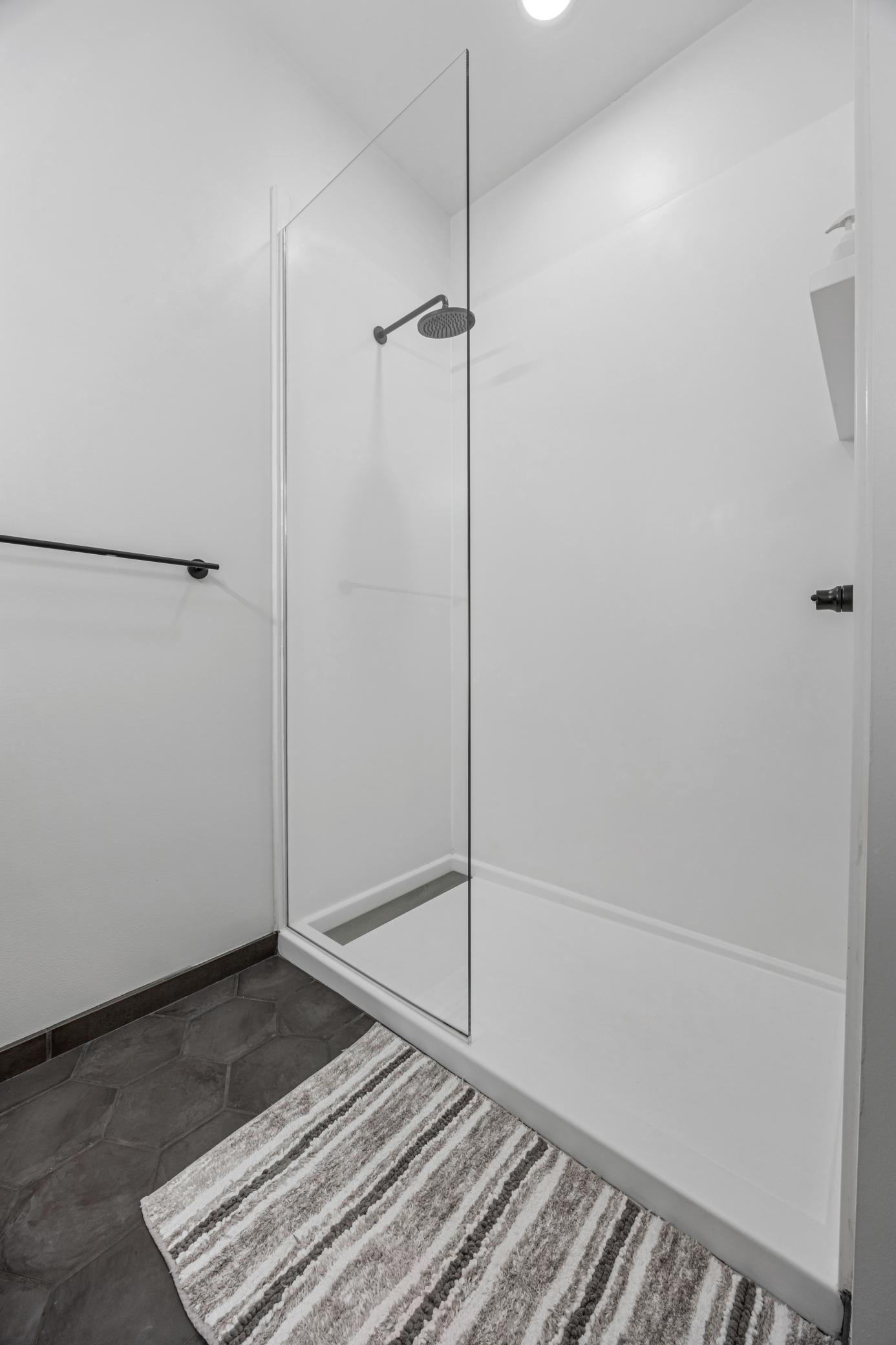 117 Broadway N 211 Property Photo 41