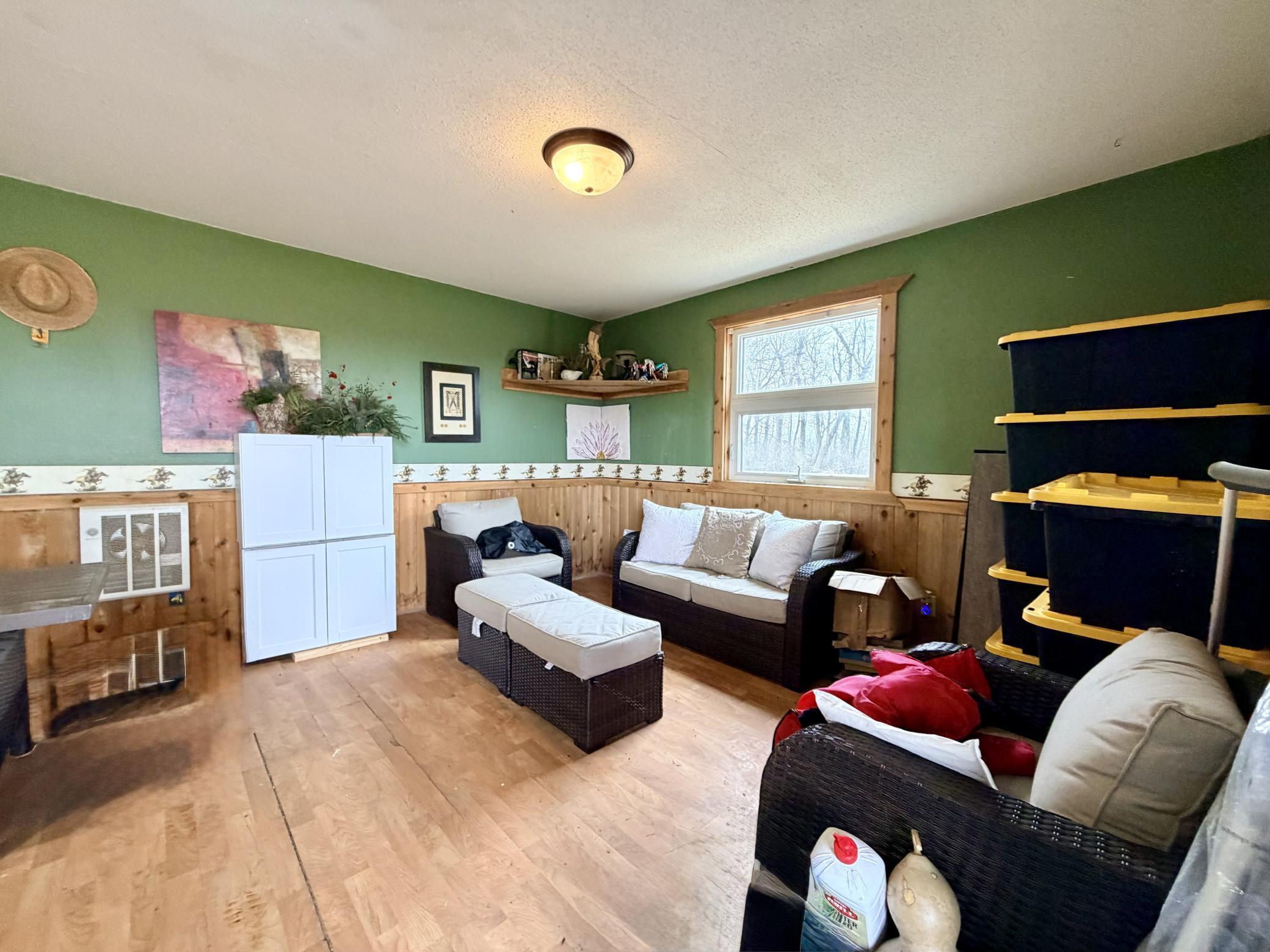37261 280th Street Property Photo 45