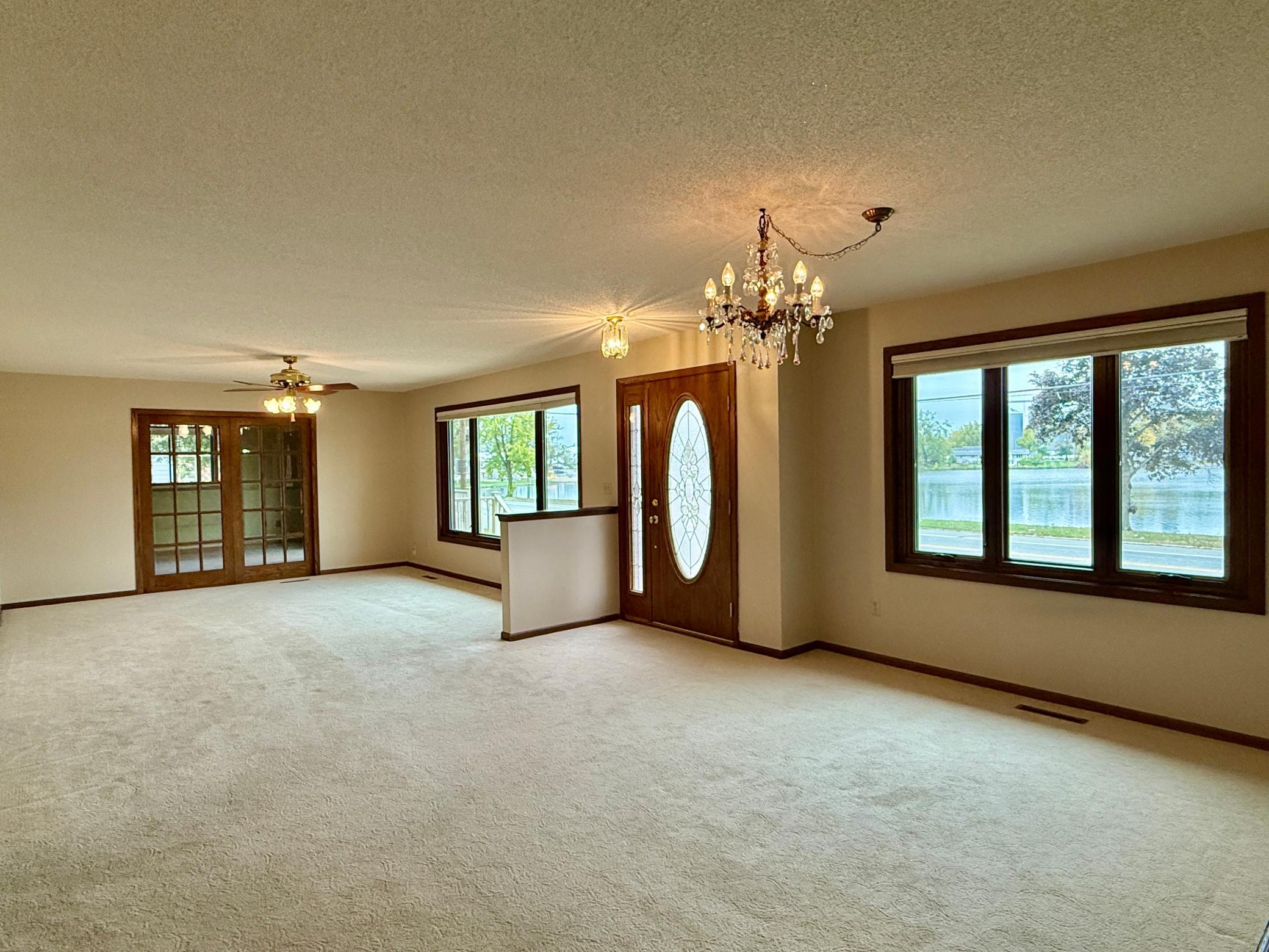 146 Washington Avenue Property Photo 8
