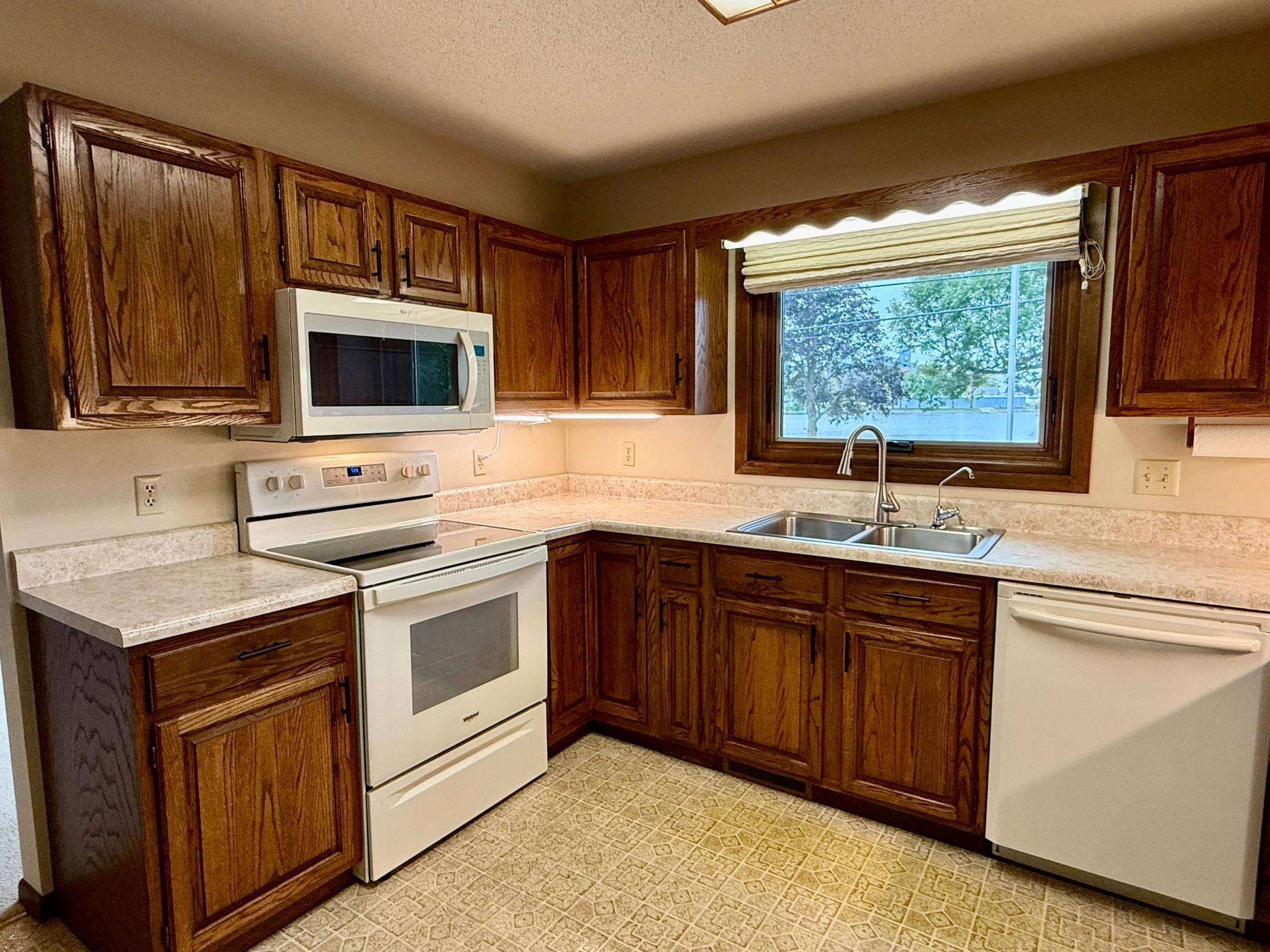 146 Washington Avenue Property Photo 14