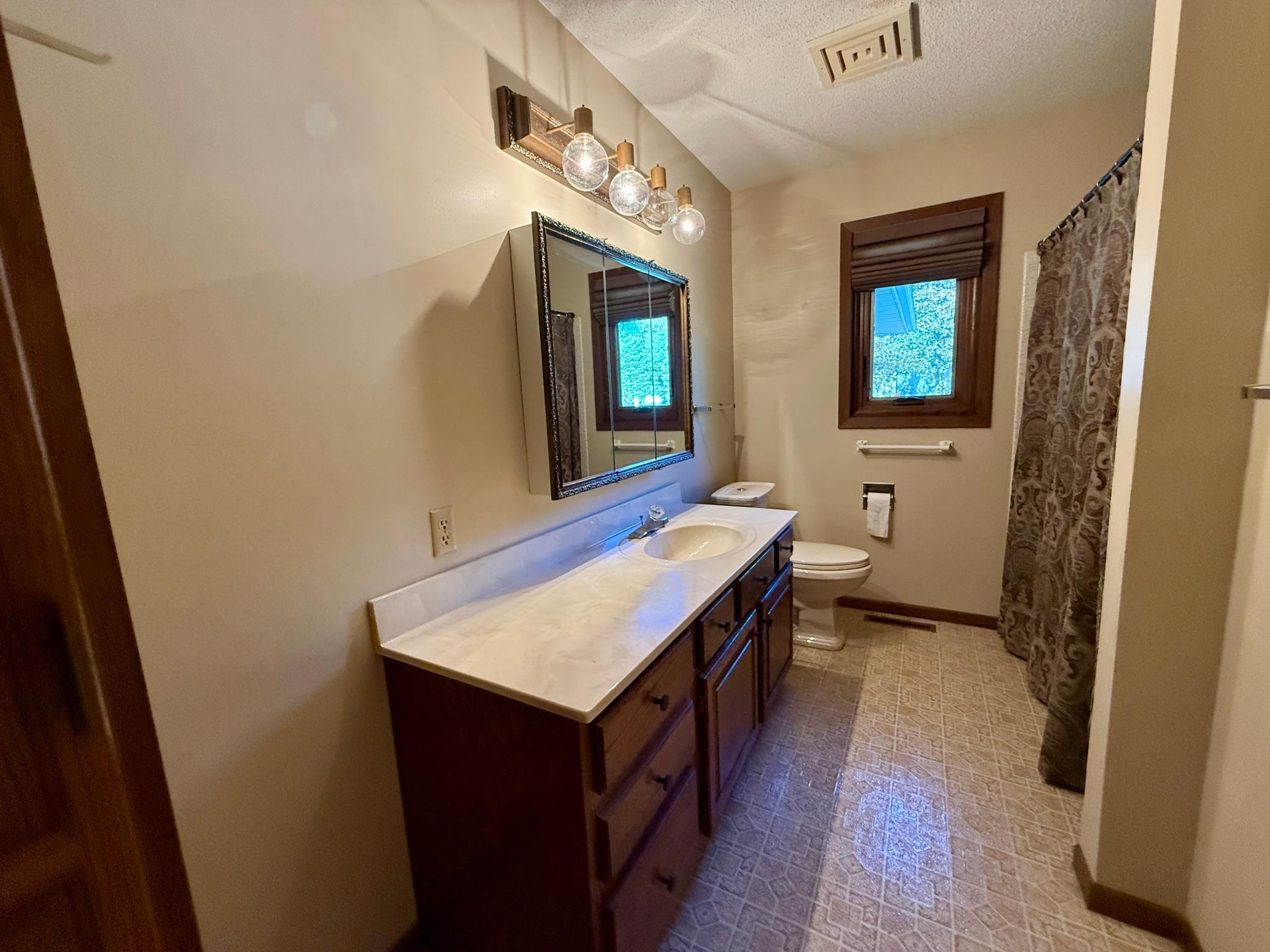 146 Washington Avenue Property Photo 23