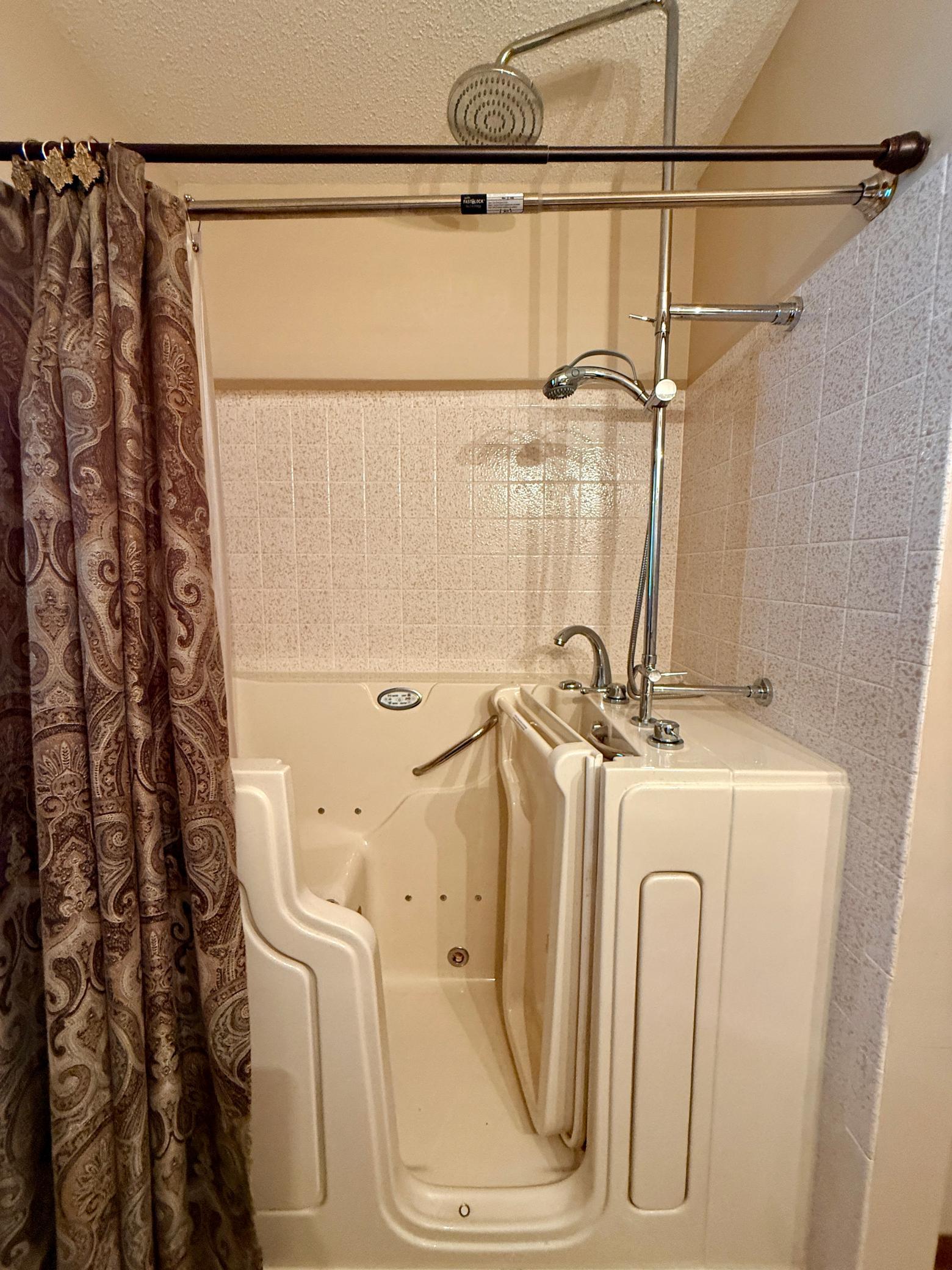 146 Washington Avenue Property Photo 25